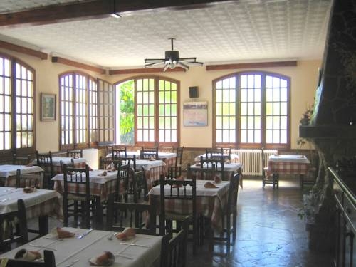 Imagen general del Hostal Los Pinares. Foto 9