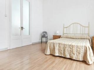 Imagen general del Hostal Los Pinos, Cala Sant Vicen&ccedil;. Foto 22