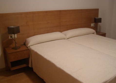 Imagen de la habitación del Hostal Los Villares. Foto 13