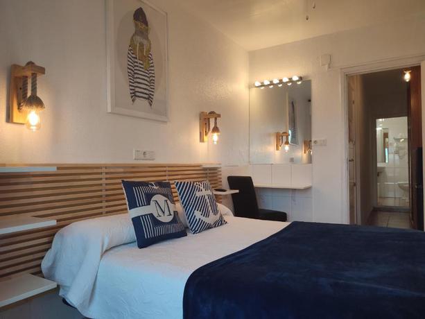 Imagen general del Hostal Lucy, Santander. Foto 5
