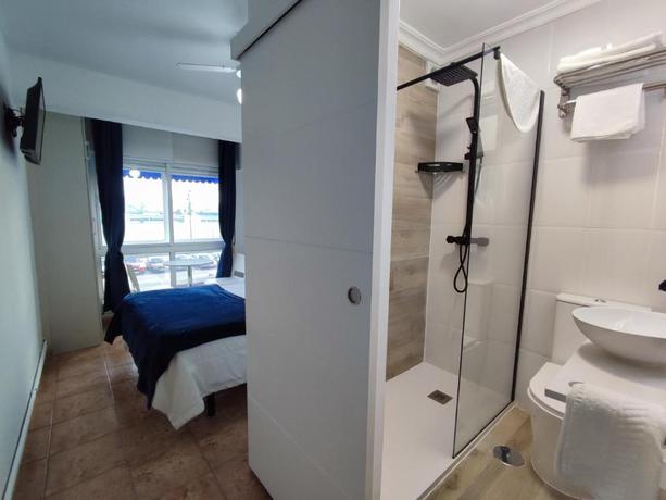 Imagen general del Hostal Lucy, Santander. Foto 7