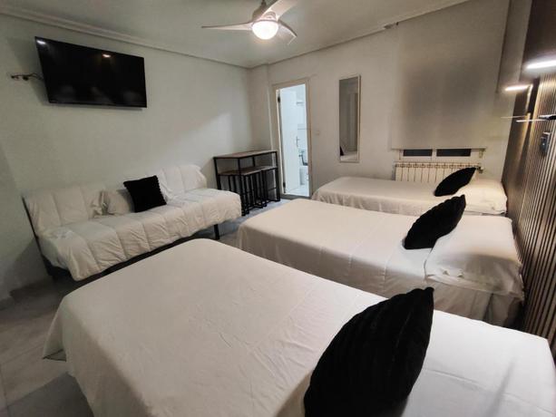 Imagen general del Hostal Lucy, Santander. Foto 8