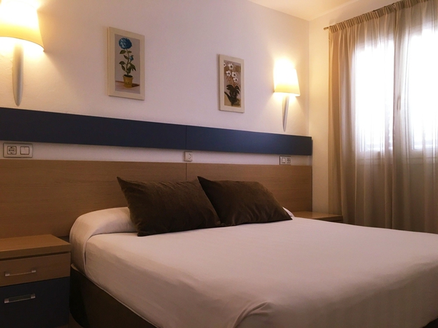 Imagen de la habitación del Hostal Luz Vejer Hospedería. Foto 6