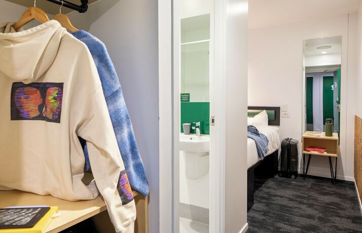 Imagen de la habitación del Hostal LyLo Queenstown. Foto 28