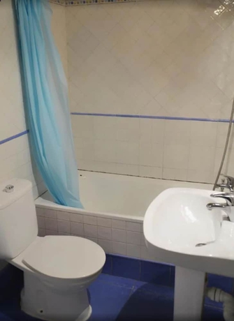 Imagen de la habitación del Hostal MYD Los Perales. Foto 10