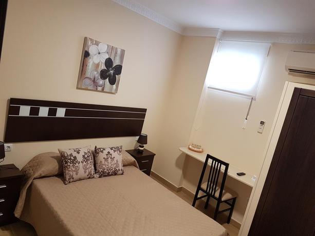 Imagen general del Hostal M&aacute;laga, Arcos de la Frontera. Foto 3