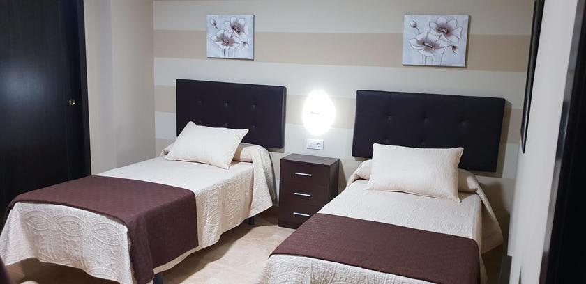 Imagen general del Hostal M&aacute;laga, Arcos de la Frontera. Foto 11