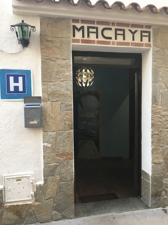 Imagen general del Hostal Macaya. Foto 4