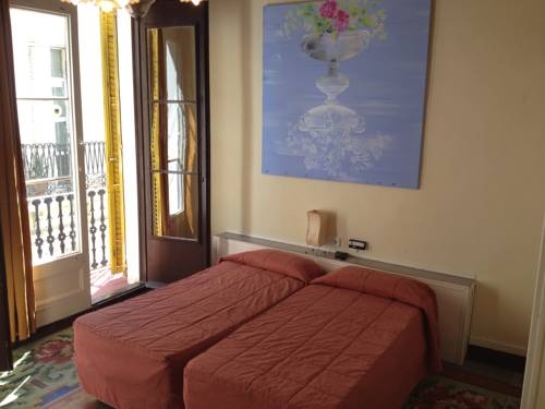 Imagen de la habitación del Hostal Madison Residence. Foto 7