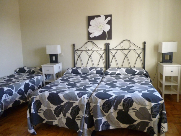 Imagen de la habitación del Hostal Madrid, Madrid. Foto 6