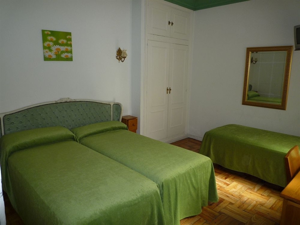 Imagen de la habitación del Hostal Madrid, Plaza Mayor. Foto 10