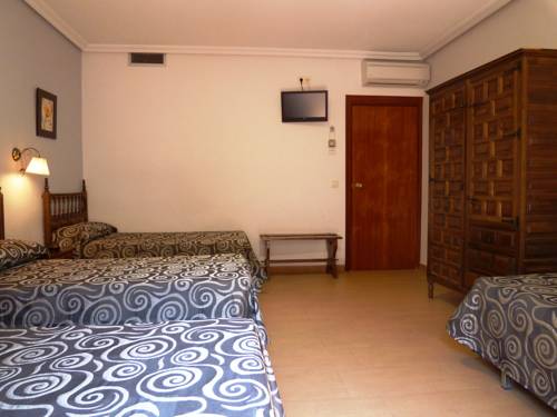 Imagen de la habitación del Hostal Madrid, Toledo. Foto 5