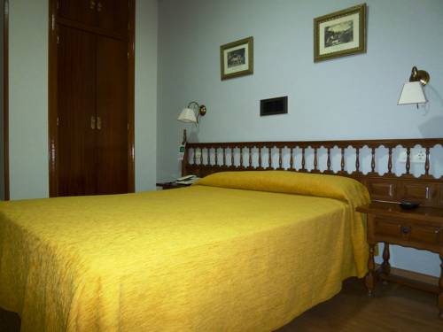 Imagen de la habitación del Hostal Madrid, Toledo. Foto 16