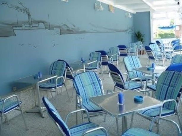 Imagen del bar/restaurante del Hostal Magallanes. Foto 4