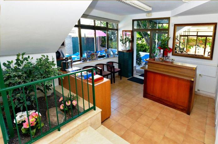 Imagen general del Hostal Magnolia, Lloret de Mar. Foto 13