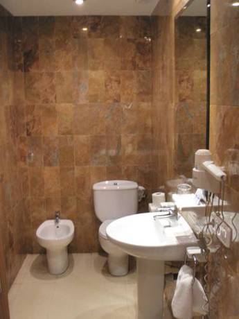 Imagen de la habitación del Hostal Mallorquines. Foto 5