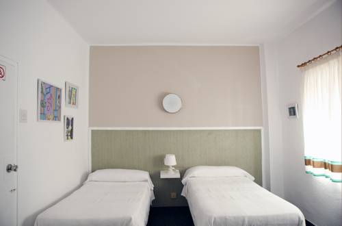 Imagen de la habitación del Hostal Malvarrosa Beach Rooms. Foto 3