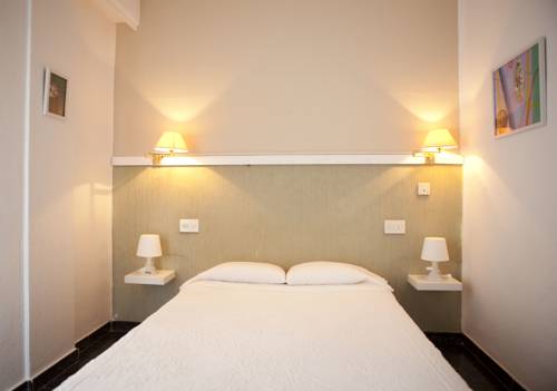 Imagen de la habitación del Hostal Malvarrosa Beach Rooms. Foto 6