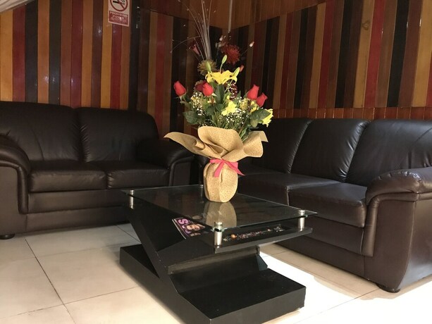 Imagen de los interiores del Hostal Manantial, Lima Metropolitana. Foto 35