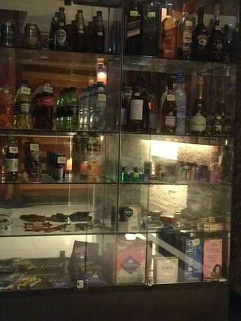 Imagen de los interiores del Hostal Manantial, Lima Metropolitana. Foto 37