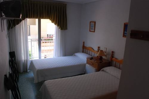 Imagen general del Hostal Manida, SANTIAGO DE LA RIBERA. Foto 2