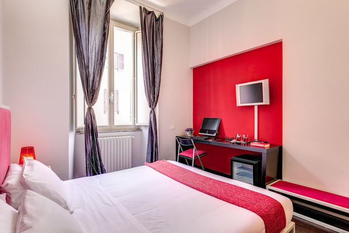 Imagen de la habitación del Hostal Manin Suites. Foto 5