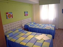 Imagen de la habitación del Hostal Manjon. Foto 5