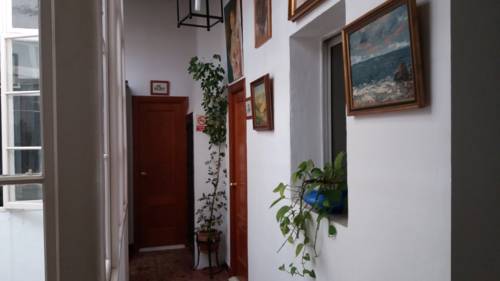 Imagen de la habitación del Hostal Manolo, Puerto de Santa María. Foto 1