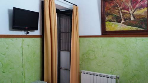 Imagen de la habitación del Hostal Manolo, Puerto de Santa Mar&iacute;a. Foto 4