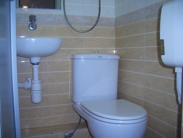 Imagen de la habitación del Hostal Maple Leaf Guest House. Foto 9