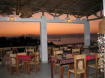 Imagen del bar/restaurante del Hostal Mar Azul, Buena Vista. Foto 2