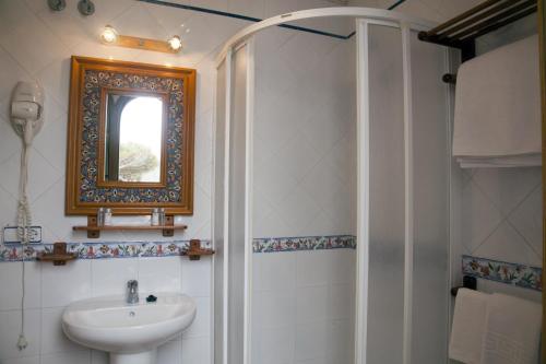 Imagen de la habitación del Hostal Mar De Frente. Foto 4