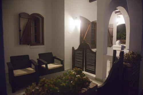 Imagen de los exteriores del Hostal Mar De Frente. Foto 8