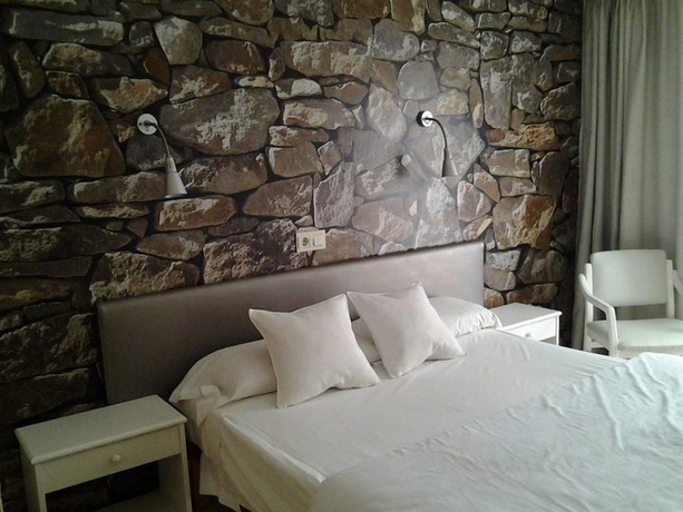 Imagen de la habitación del Hostal Mar Del Plata, El Arenal. Foto 14