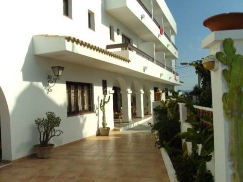 Imagen de los exteriores del Hostal Marblau, Ibiza ciudad. Foto 7