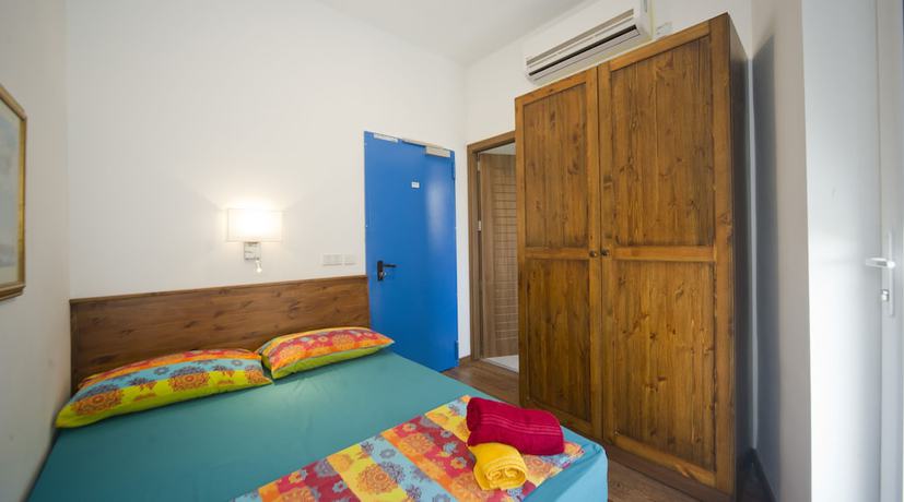 Imagen de la habitación del Hostal Marco Polo Party. Foto 9