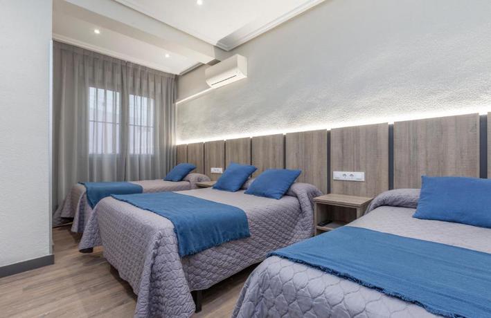 Imagen de la habitación del Hostal Maria Luisa, Chueca. Foto 6