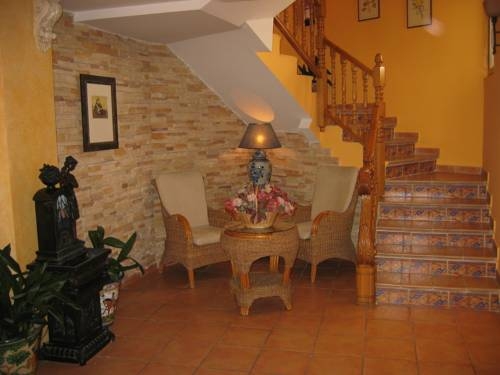 Imagen general del Hostal Maria Ronda. Foto 7