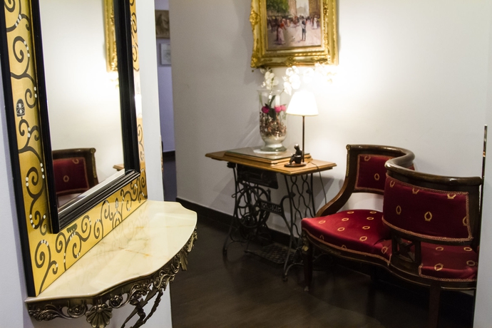 Imagen de los interiores del Hostal Marlasca. Foto 11