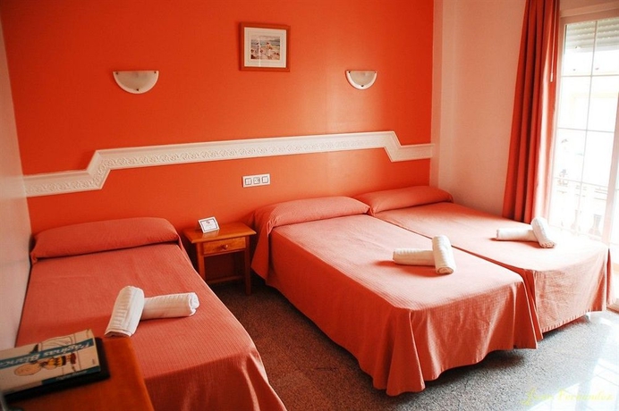 Imagen de la habitación del Hostal Mary Tere. Foto 3