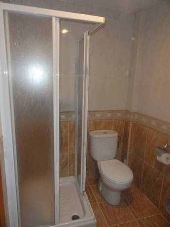 Imagen de la habitación del Hostal Matazueras. Foto 6