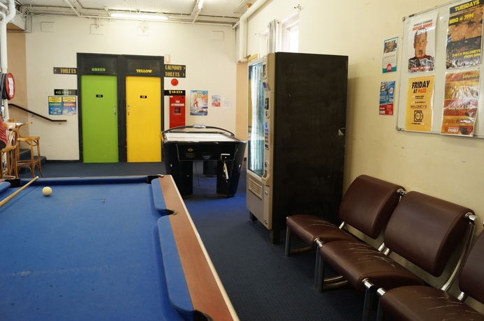 Imagen de los interiores del Hostal Maze Backpackers. Foto 12