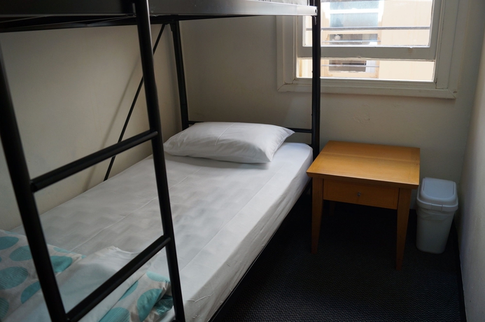 Imagen de la habitación del Hostal Maze Backpackers. Foto 11