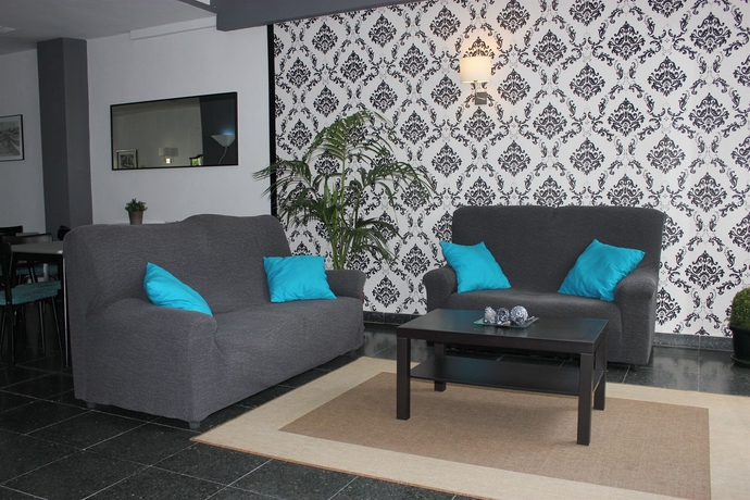 Imagen de los interiores del Hostal Mediterráneo, Tossa de Mar. Foto 11