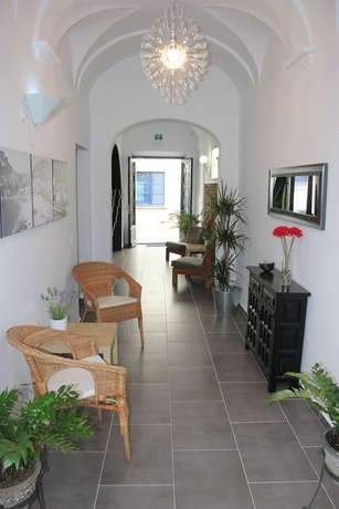 Imagen de los interiores del Hostal Mediterráneo, Tossa de Mar. Foto 13