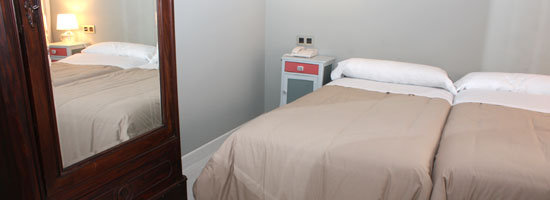 Imagen de la habitación del Hostal Mesón San Francisco. Foto 3