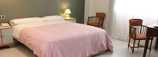 Imagen de la habitación del Hostal Mesón San Francisco. Foto 4