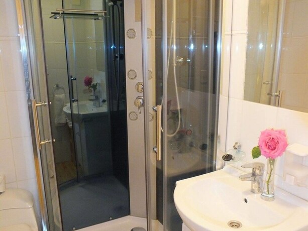 Imagen de la habitación del Hostal Mi Segundo Hogar. Foto 25