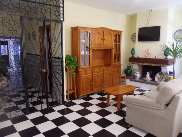 Imagen de los interiores del Hostal Micaela. Foto 15