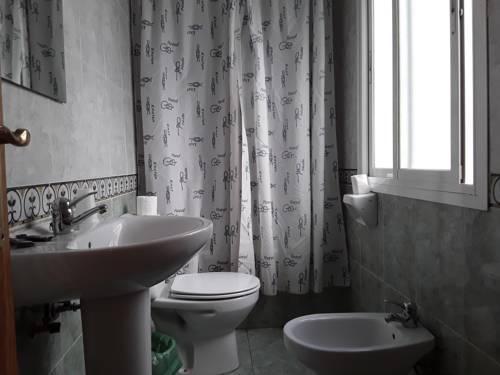 Imagen de la habitación del Hostal Miguel. Foto 3